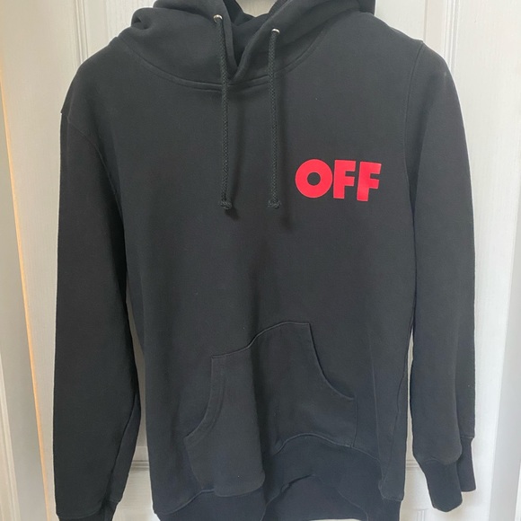 Off-White hoodie - Picture 7 of 7